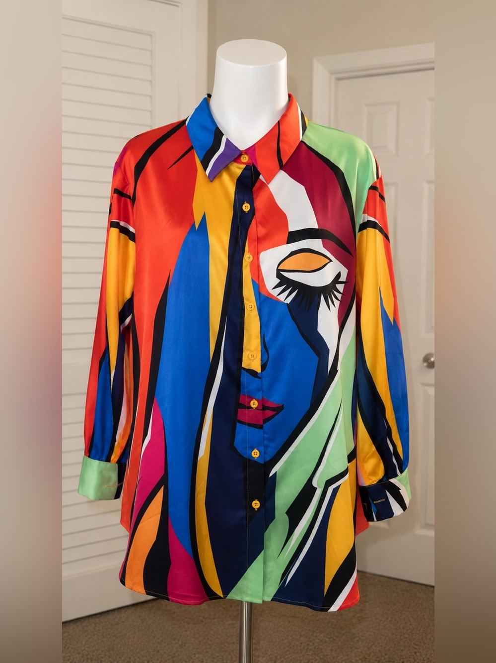 SHEIN Multicolor Abstract Face Print Button-Down Shirt
